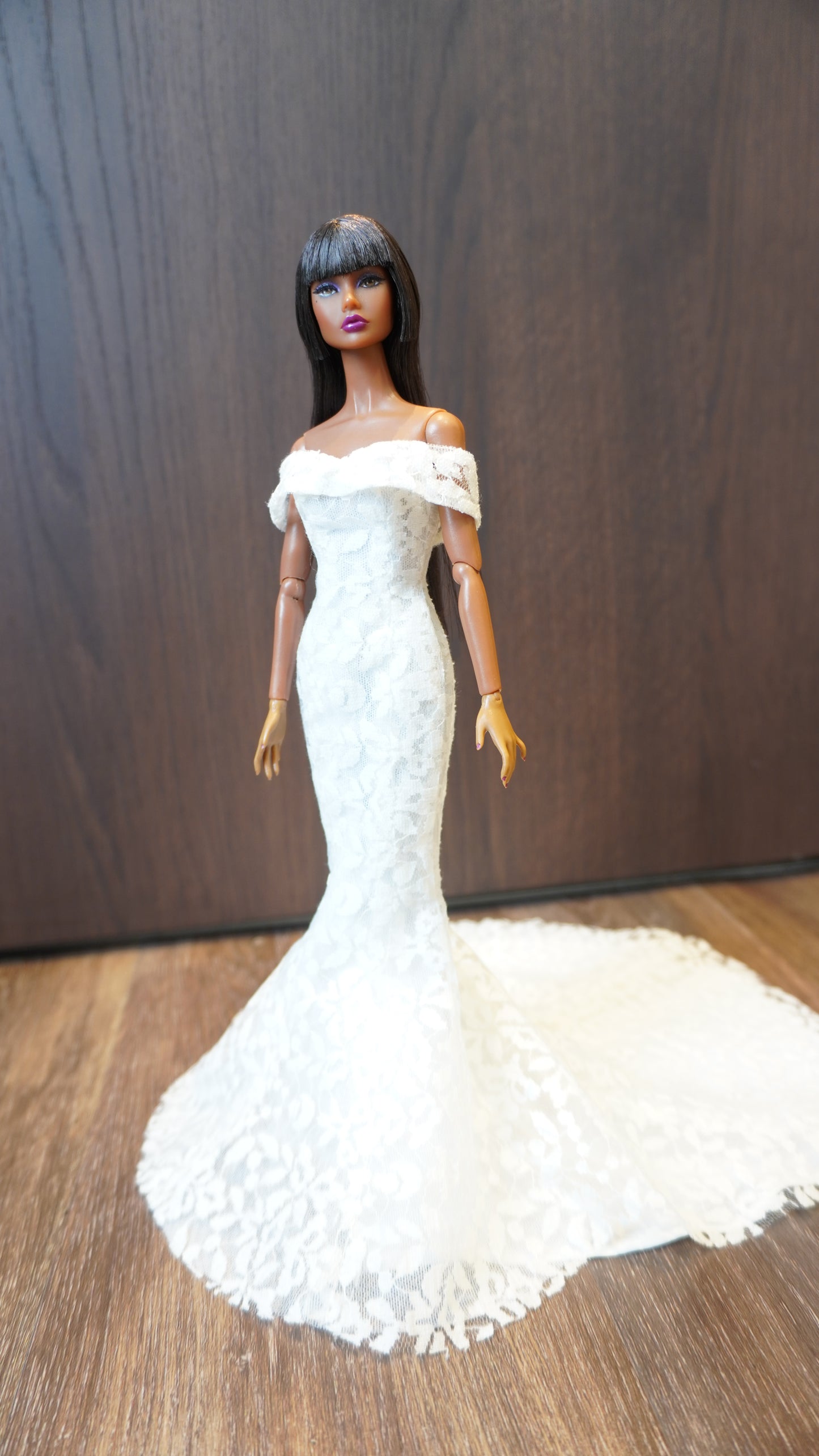 Elegance in Lace: Mermaid Wedding Gown for Poppy Parker